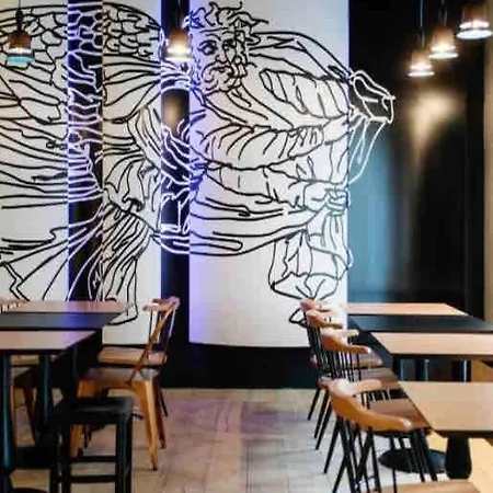 Kaya Diamond - 2br With Huge Terrace Apartment *