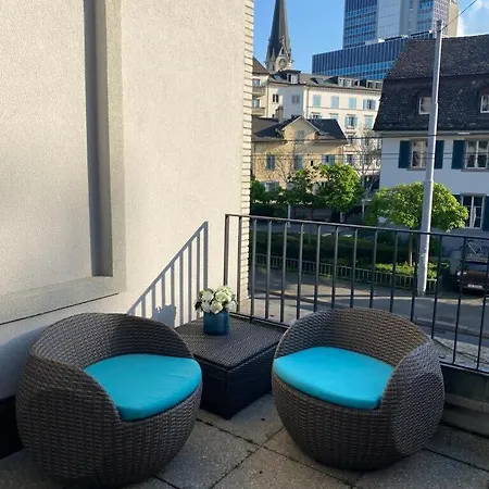Kaya Diamond - 2br With Huge Terrace Apartment