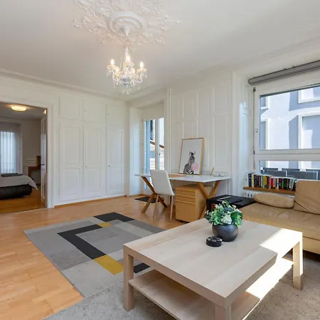 Kaya Diamond - 2br With Huge Terrace Apartment