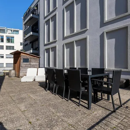 Gemini Diamond - 2br With Huge Terrace